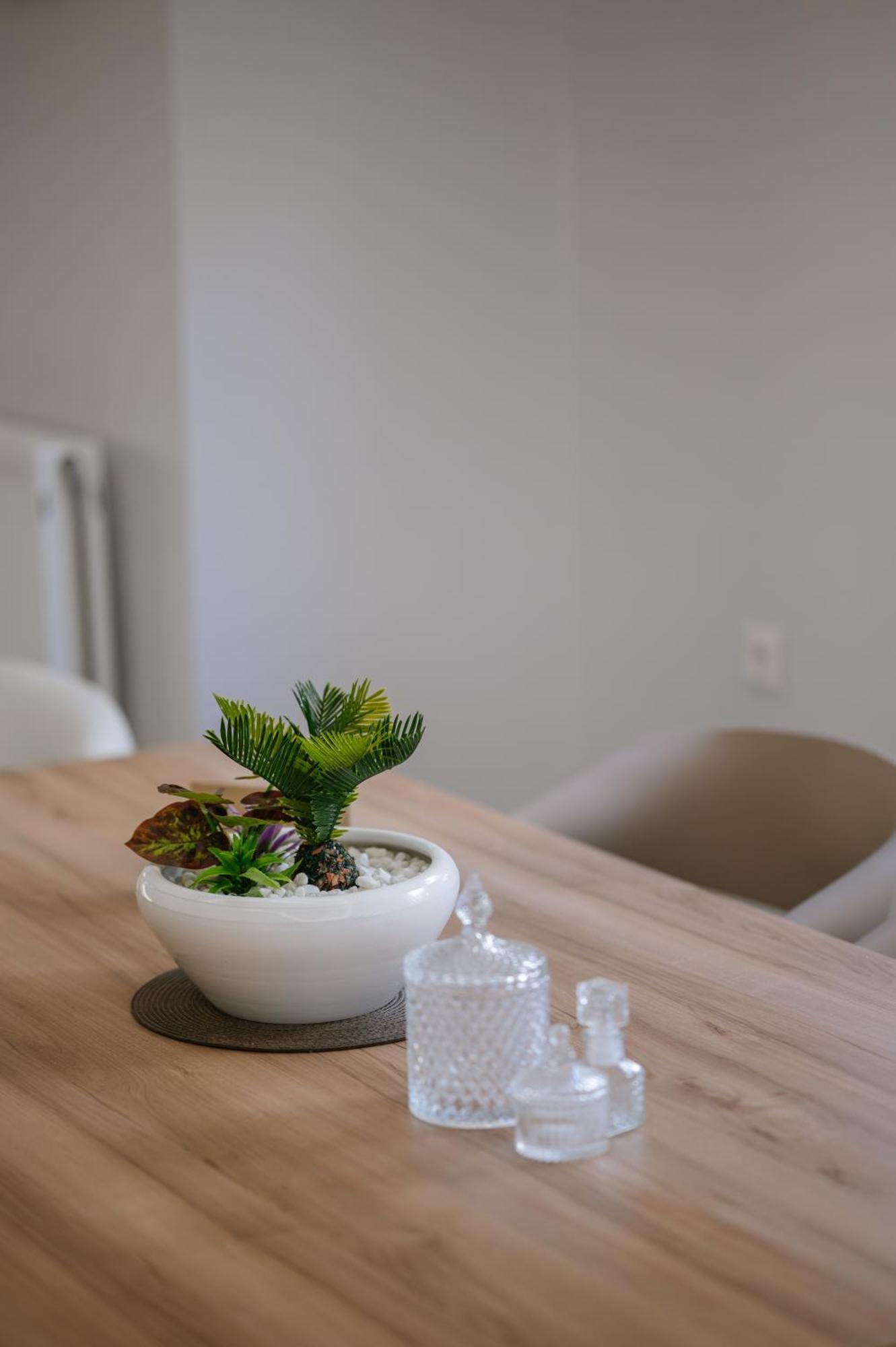 Brand New Family House Est. 2023 公寓