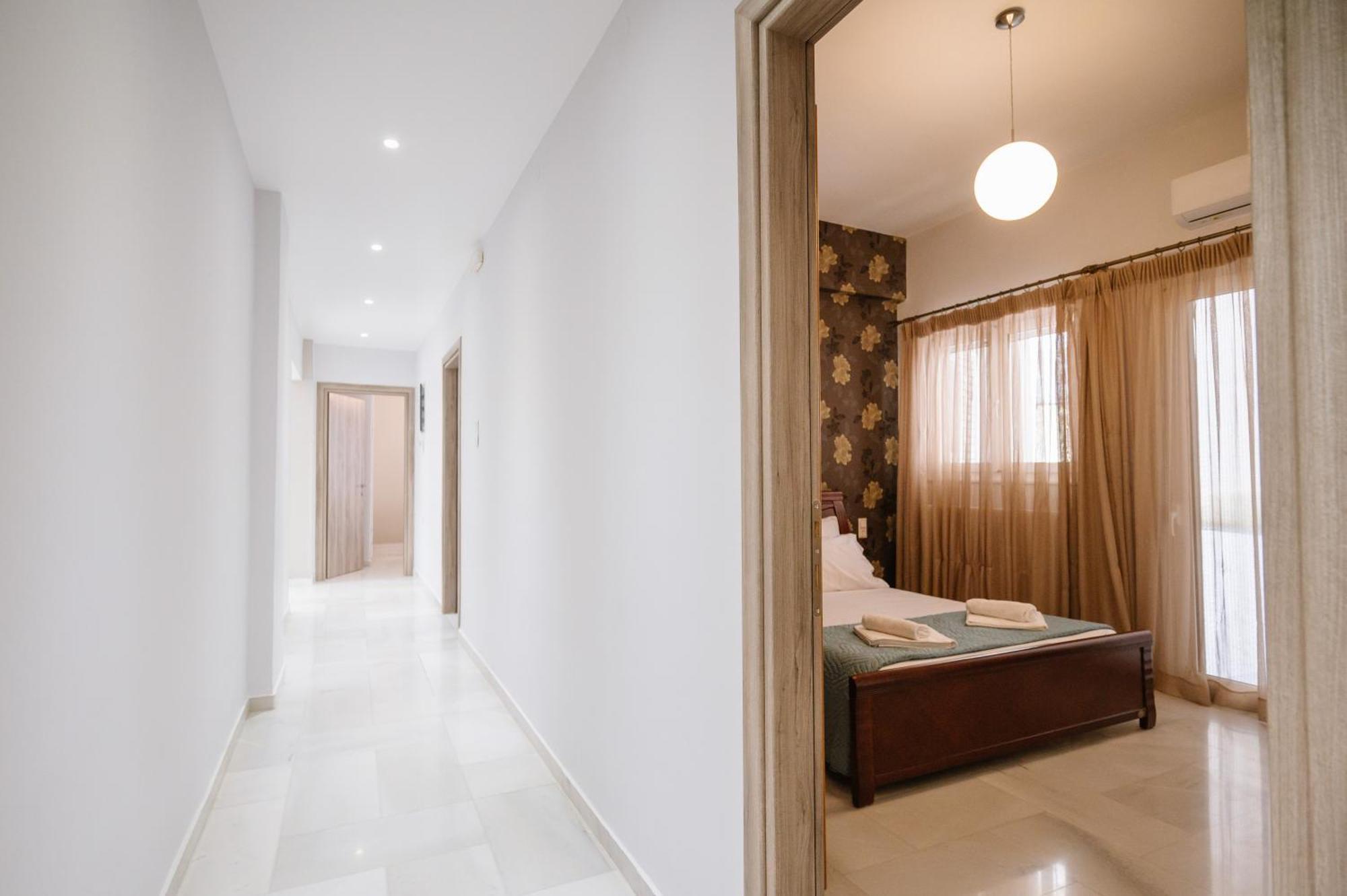 Brand New Family House Est. 2023 公寓 *